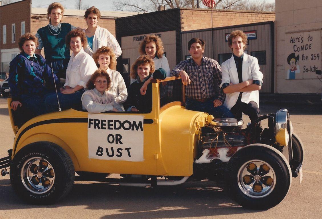 The class of 1987 on main street of Conde